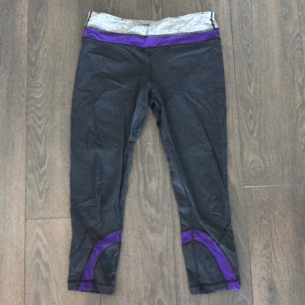 Lululemon Run Inspire Crop (rare)